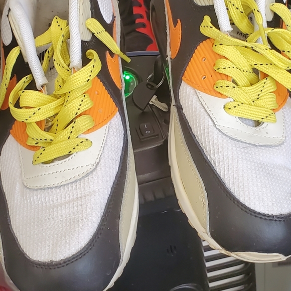 Lot of men shors and boots size 12 and 13 - Picture 4 of 10